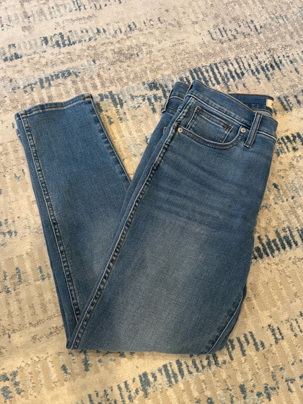 Madewell Mid-Rise Stovepipe Straight Leg Jeans 28